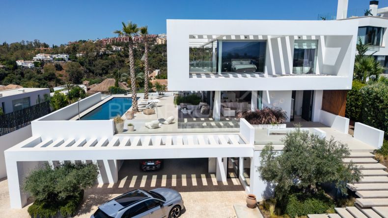 Galerie de photos - Villa au design contemporain à La Quinta, Benahavis