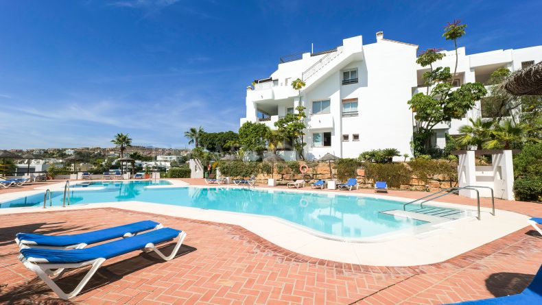 Galerie de photos - Appartement avec vue panoramique à Lomas del Marqués, Benahavis