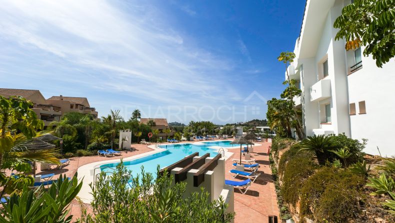 Galerie de photos - Appartement avec vue panoramique à Lomas del Marqués, Benahavis