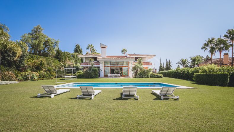 Galería de fotos - Villa de estilo moderno en Las Chapas, Marbella Este