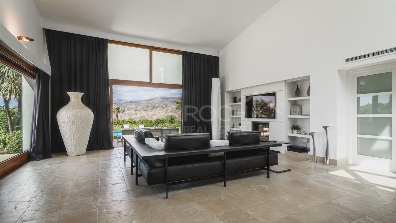 Photo gallery - Modern style villa in Las Chapas, Marbella East