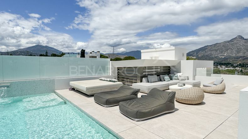 Photo gallery - Semi-detached villa with views in Nueva Andalucia, Marbella