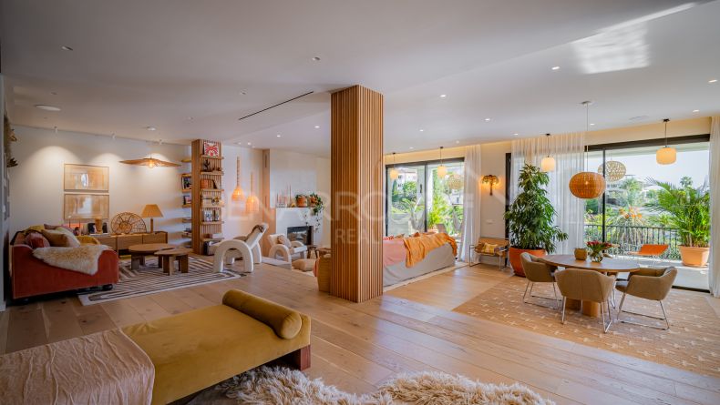 Galería de fotos - Villa de estilo moderno en El Herrojo, Benahavis