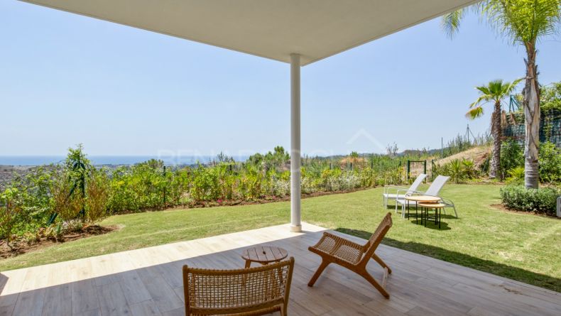 Galerie de photos - Duplex au rez-de-chaussée à Marbella Club Hills, Benahavis