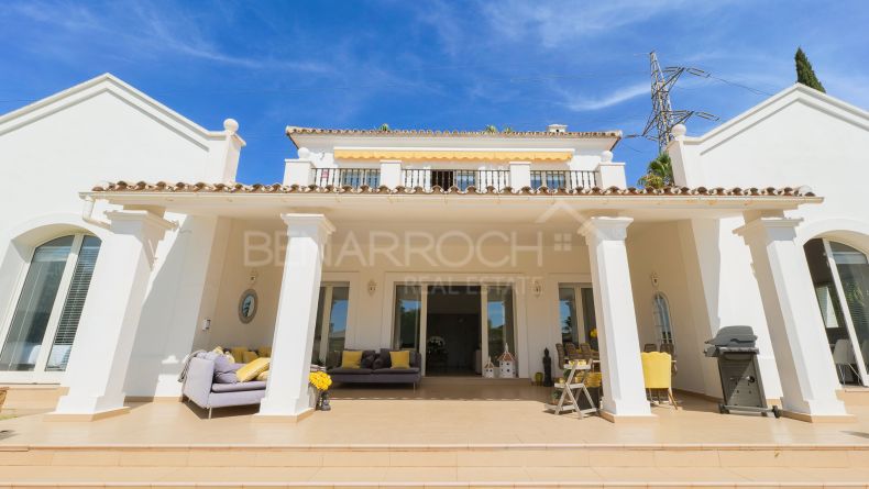 Galerie de photos - Villa avec vue sur la mer à El Paraiso, Estepona