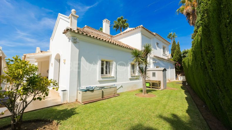 Galería de fotos - Villa con vistas al mar en El Paraiso, Estepona