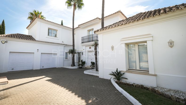 Galerie de photos - Villa avec vue sur la mer à El Paraiso, Estepona