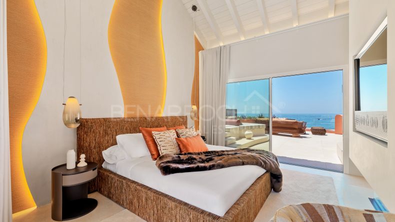 Photo gallery - Frontline beach duplex penthouse in La Morera, Marbella East