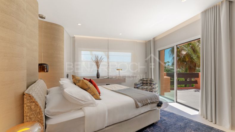 Photo gallery - Frontline beach duplex penthouse in La Morera, Marbella East