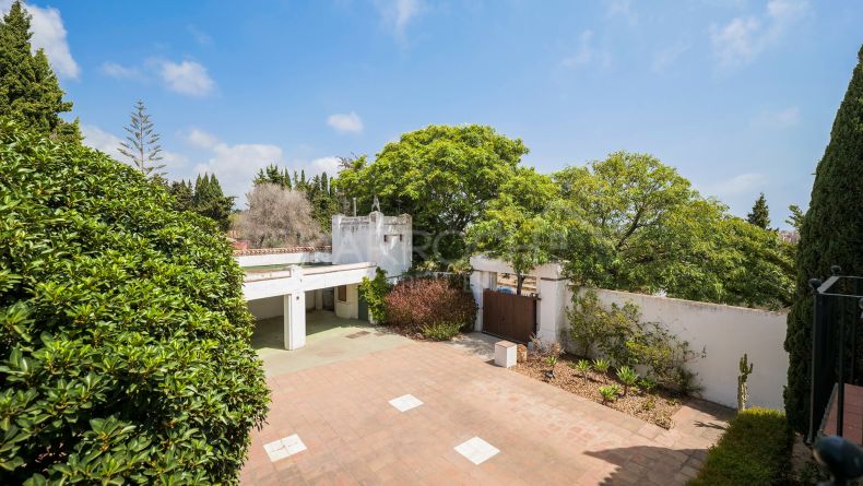 Galerie de photos - Villa de style méditerranéen sur le New Golden Mile, Estepona