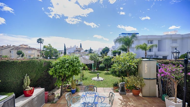 Galerie de photos - Appartement avec jardin à El Paraiso, Estepona