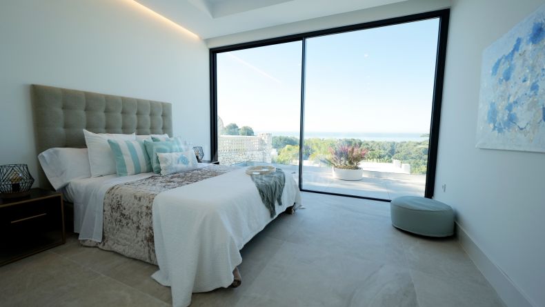 Photo gallery - Contemporary style villa in Rio Real, Marbella East