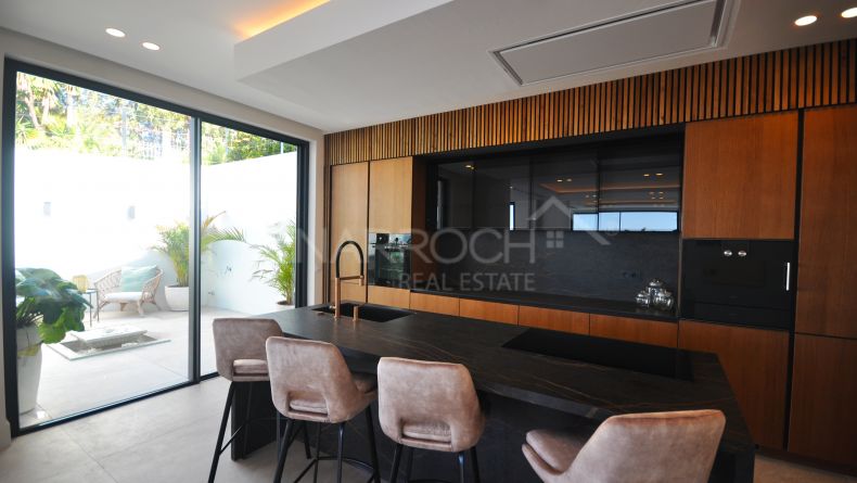 Photo gallery - Contemporary style villa in Rio Real, Marbella East