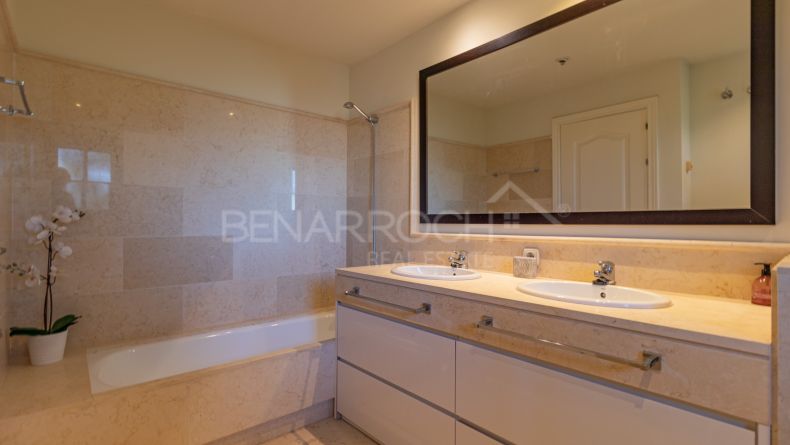 Photo gallery - Middle floor apartment in Capanes del Golf, Benahavis