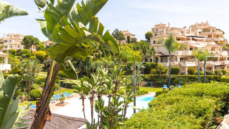 Photo gallery - Middle floor apartment in Capanes del Golf, Benahavis