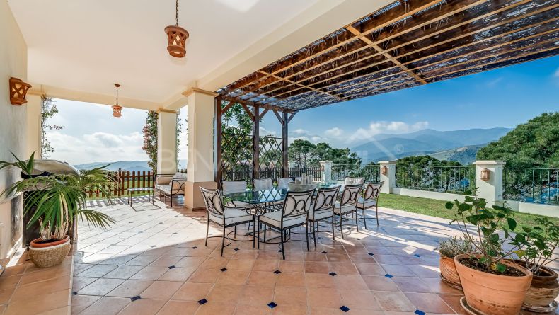Photo gallery - Villa for sale in Altos de Estepona, Estepona
