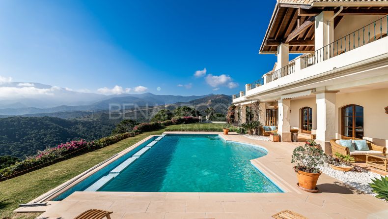 Photo gallery - Villa for sale in Altos de Estepona, Estepona