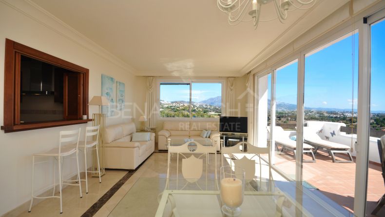 Photo gallery - Duplex penthouse with sea views in Lomas del Marques, Benahavis