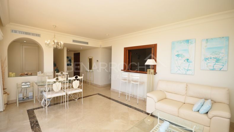 Photo gallery - Duplex penthouse with sea views in Lomas del Marques, Benahavis