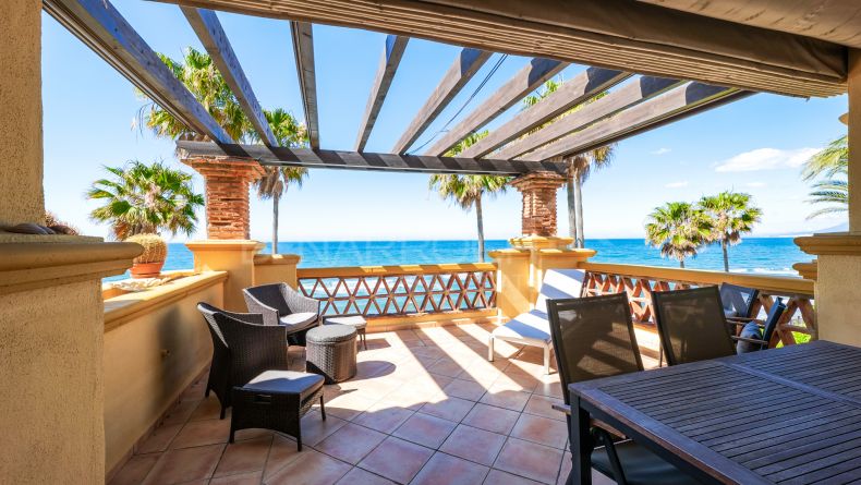 Galería de fotos - Apartamento en primera linea de playa en Rio Real Playa, Marbella Este