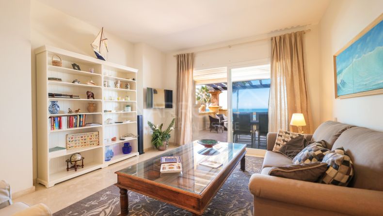 Galería de fotos - Apartamento en primera linea de playa en Rio Real Playa, Marbella Este