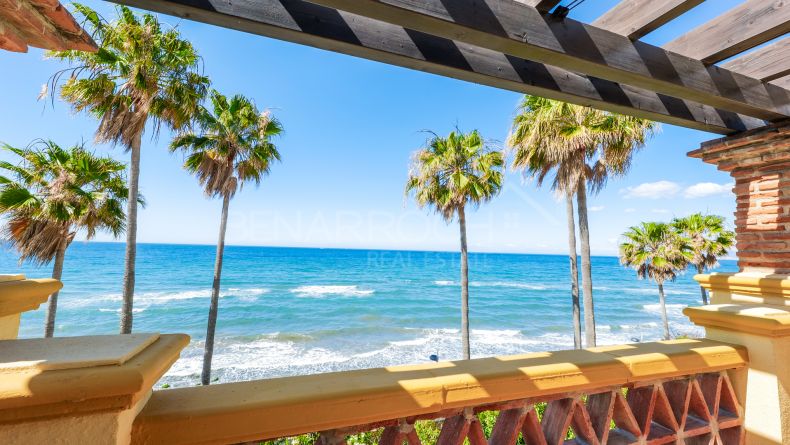 Galerie de photos - Appartement en bord de mer à Rio Real Playa, Marbella Est