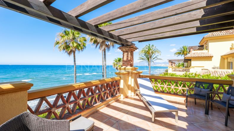 Galerie de photos - Appartement en bord de mer à Rio Real Playa, Marbella Est