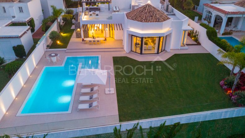 Photo gallery - Front line golf villa in Aloha, Nueva Andalucia