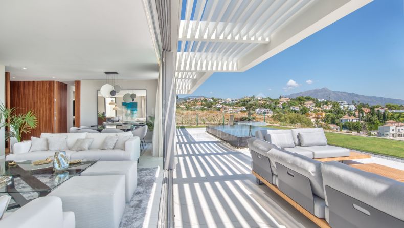 Appartment in Mirador del Paraiso, Benahavis