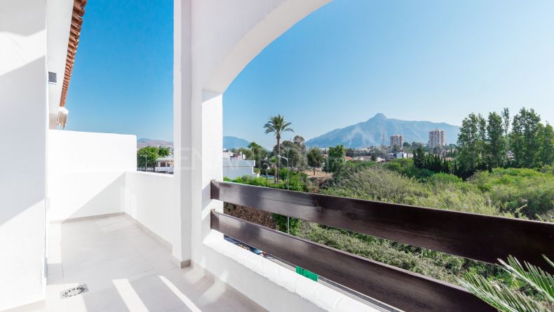Photo gallery - Duplex penthouse in La Maestranza, Nueva Andalucia