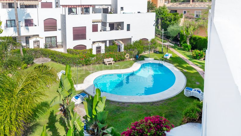 Photo gallery - Duplex penthouse in La Maestranza, Nueva Andalucia