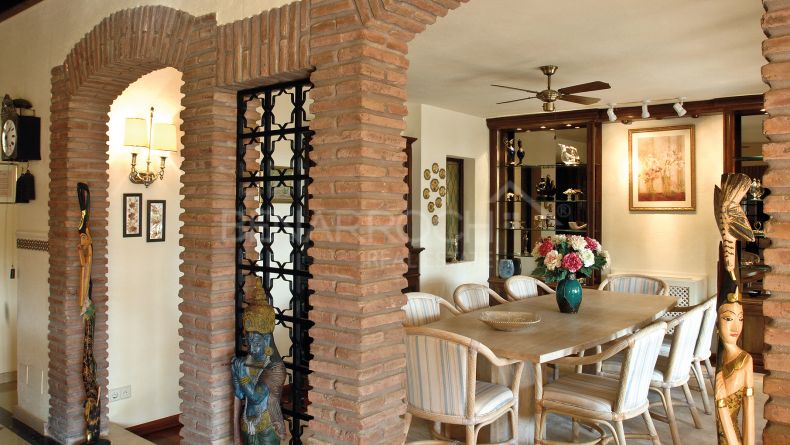 Galería de fotos - Villa de estilo andaluz en El Paraiso Alto, Benahavis