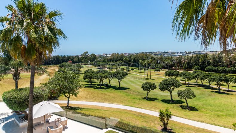 Galerie de photos - Villa de golf en première ligne à Los Naranjos, Nueva Andalucia