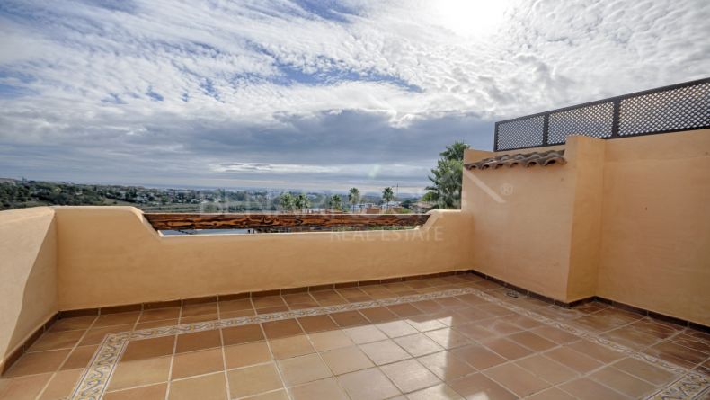 Galería de fotos - Atico con vistas al mar en Las Lomas del Conde Luque, Benahavis