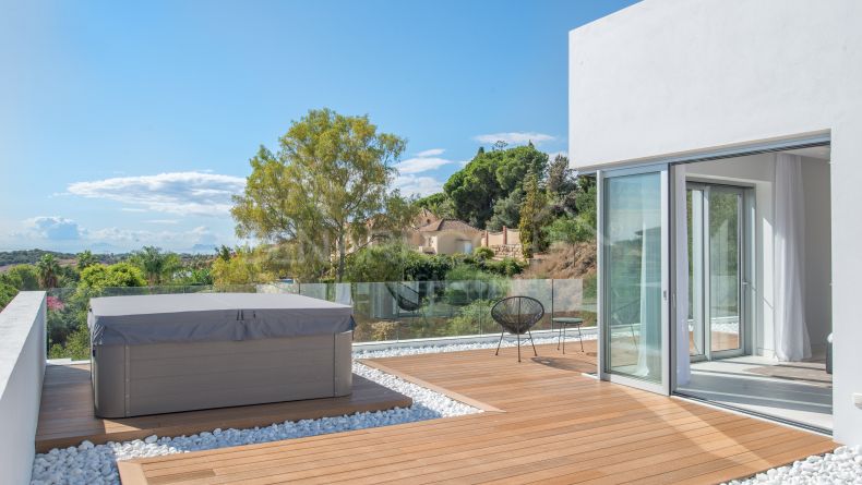 Photo gallery - Contemporary design villa in Mirador del Paraiso, Benahavis