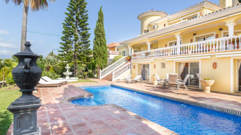 Galería de fotos - Villa estilo mediterráneo en Paraiso Medio, Estepona