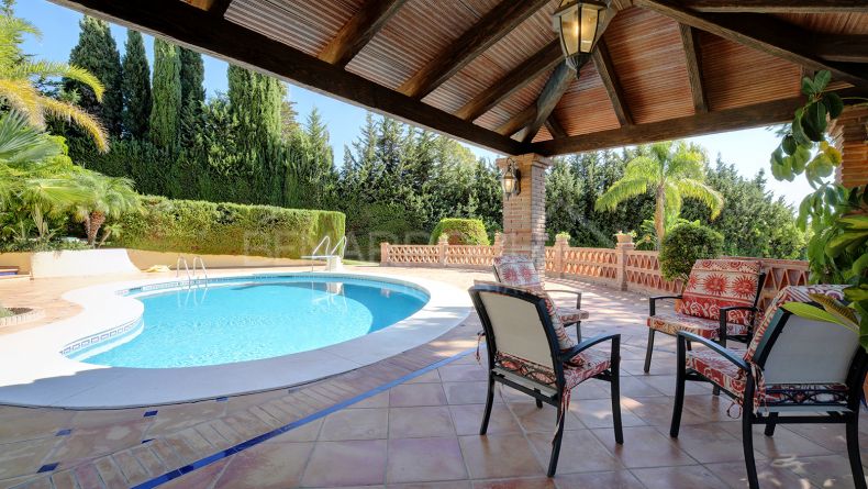 Photo gallery - Villa with sea views in El Paraiso Medio, Estepona
