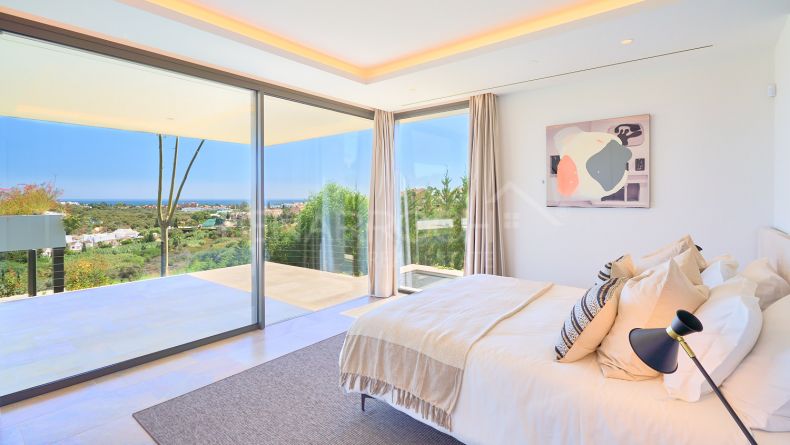 Galerie de photos - Villa de golf en première ligne à Los Flamingos, Benahavis