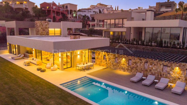 Villa de style contemporain à Anamaya, Nueva Andalucia