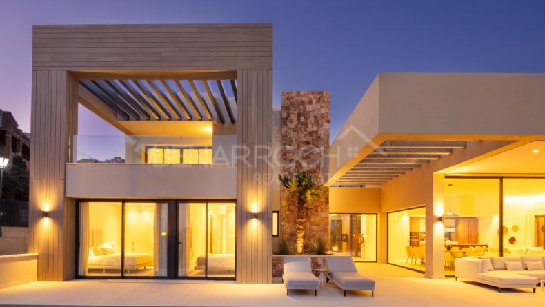 Photo gallery - Contemporary style villa in Anamaya, Nueva Andalucia