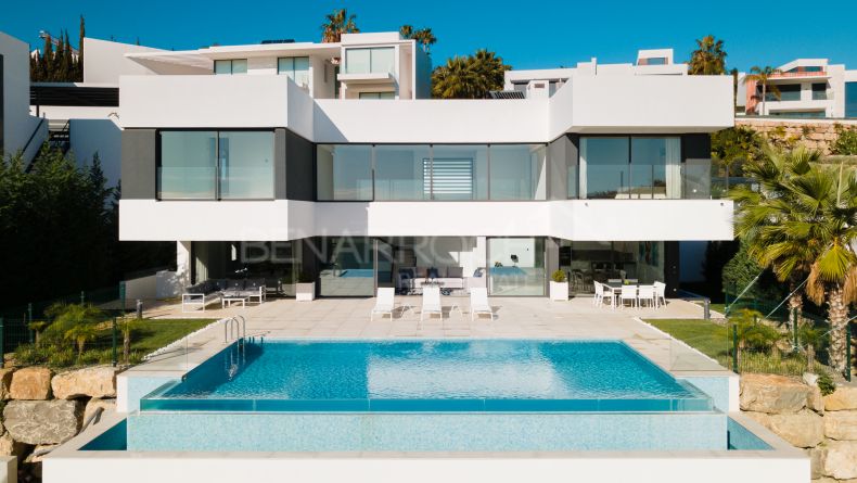 Galerie de photos - Villa moderne de luxe à Capanes Sur, Benahavis