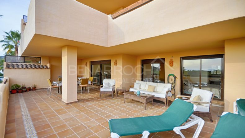 Photo gallery - Apartment with stunning panoramic views in Lomas del Conde Luque, Benahavis