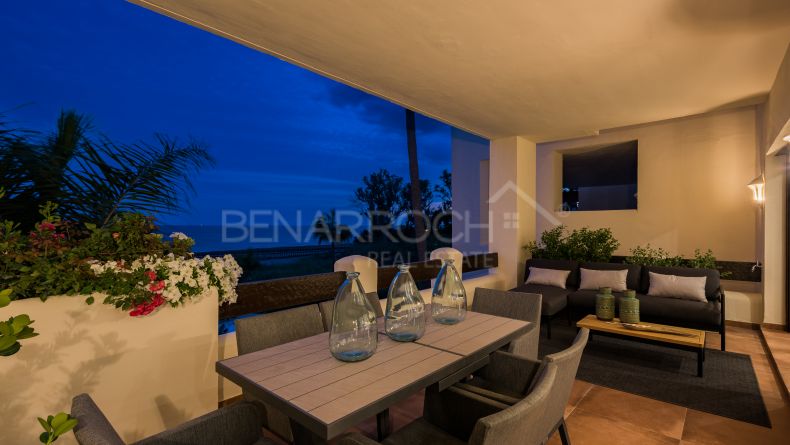 Galerie de photos - Appartement en première ligne de plage à Bahia del Velerin, Estepona