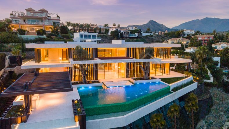 Villa de luxe au design avant-gardiste à Los Flamingos, Benahavis
