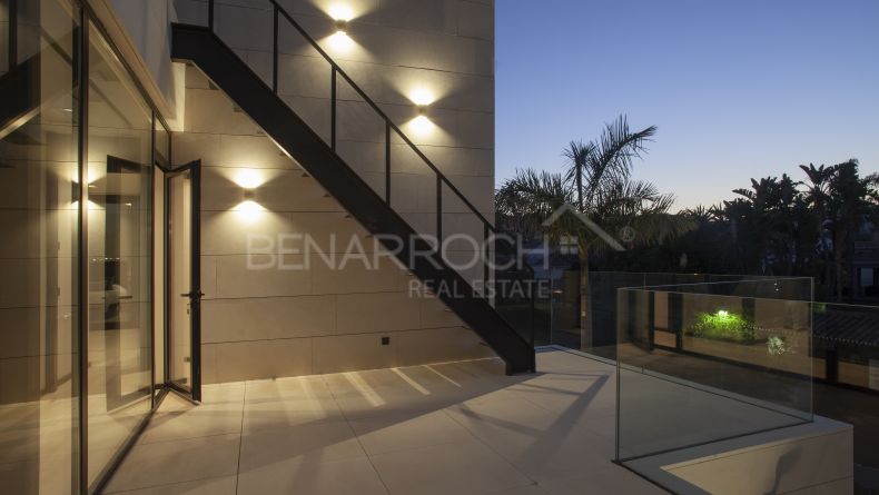 Photo gallery - Contemporary villa in Parcelas del Golf, Nueva Andalucia