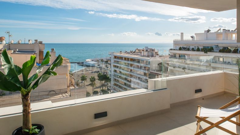 Immaculate penthouse with sea views in Marbella Centre