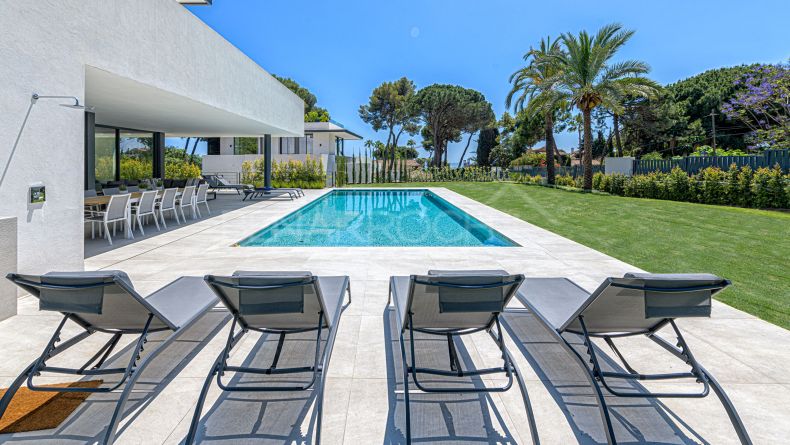 Newly built villa in La Carolina, Marbella