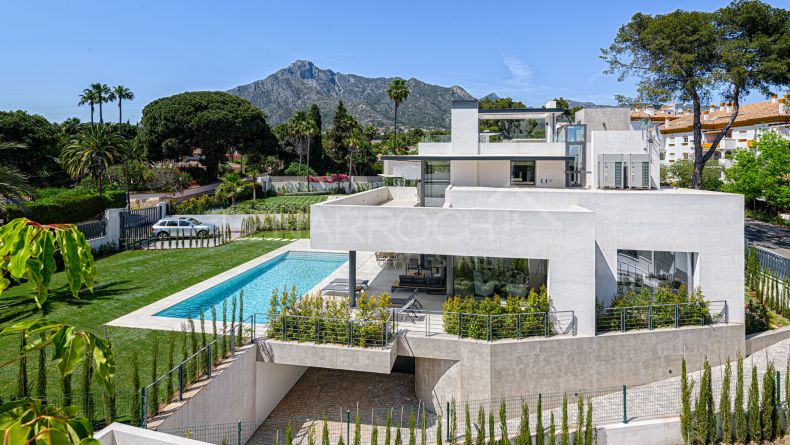 Galerie de photos - Villa nouvellement construite à La Carolina, Marbella