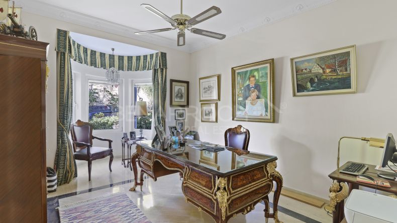 Galería de fotos - Villa de estilo clasico en Paraiso Alto, Benahavis
