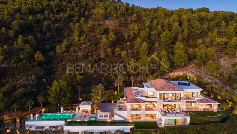 Photo gallery - Villa in Cascada de Camojan, Marbella